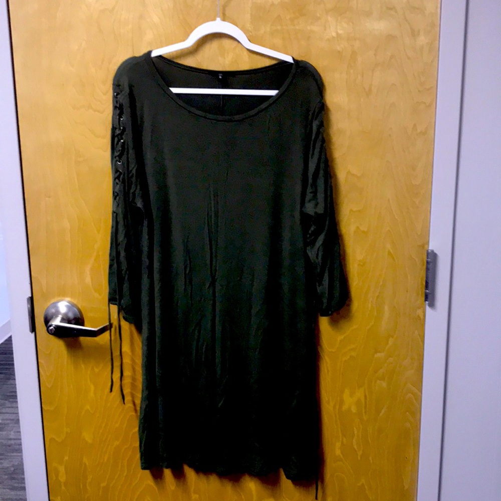 Army green express corset tied sleeve dress